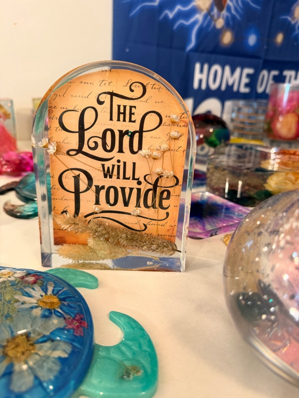 Decorative Resin Sign "The Lord Will Provide" - Warm Peach Script